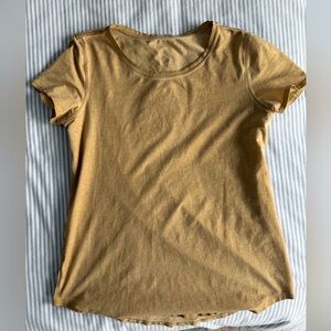 lululemon athletica Golden Tan Short Sleeve Tee